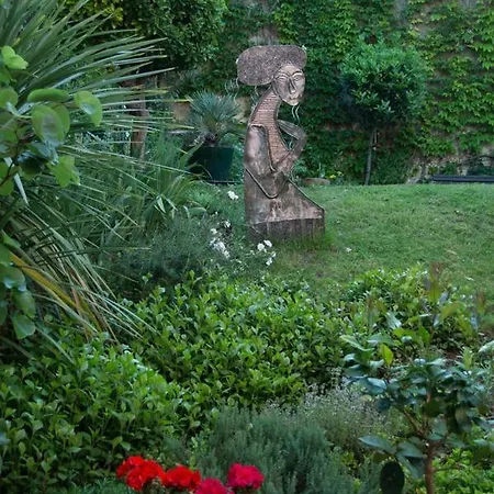 Spacieuse Dans Maison Art Deco Au Centre De Toulouse